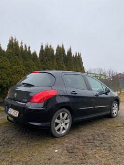 Peugeot 308 1.6i 110kw rok 2008 STK 05/26 v ČR jeden majitel - 2