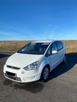 Ford S-Max 2.0 107kw 7.místné - 2