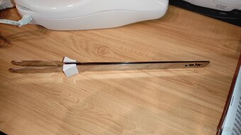 Elektrický nůž Russell Hobbs - 2