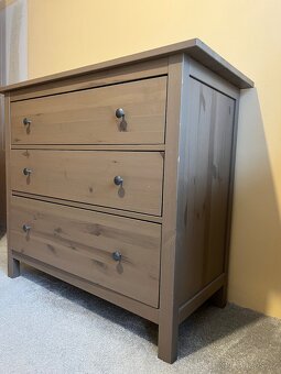 Komoda Ikea Hemnes šedohnědá - 2