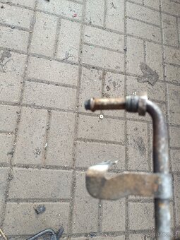 Espace IV tlakové trubky k servu - 2