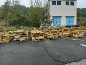 Okrasné zahradní kameny - 2