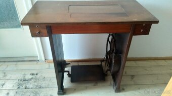 Šicí stroj Bobbin - 2