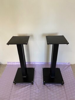 DVA KOVOVÉ STOJANY NA REPRODUKTORY - 2