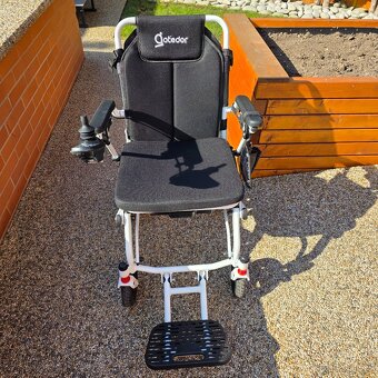 Elektrický invalidní vozík - 2