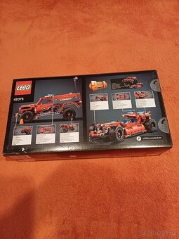 Lego Technic 42075 záchranné auto - 2