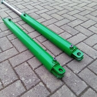 Hydraulický válec - 2