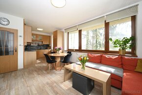 Prodej pěkného bytu 3+kk, 62 m2 s výhledem do zeleně , Praha - 2