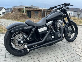 Harley Davidson Dyna Street Bob - 2
