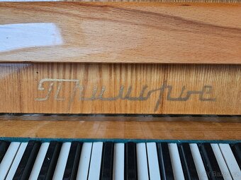 Prodám Pianino - 2