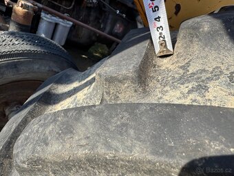Pneumatika 340/85R24 - 2