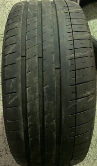 Pneu letní 245/35 R20 Michelin - 2
