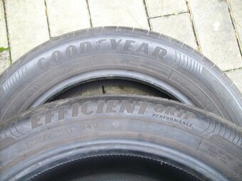 2x Goodyear Superb3 Passat B8 215.55.17 94V - 2