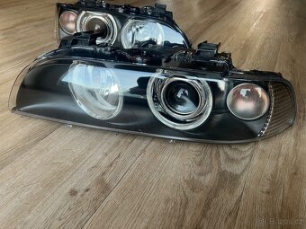 Originální přední Bi-xenon světla BMW E39 facelift - 2