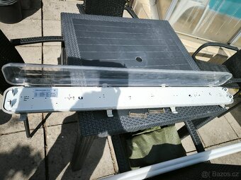 Zářivková dvoutrubicová svítidla dělky 120 cm - 2