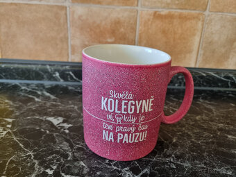 Nový keramický hrnek pro kolegyni možno jako dárek - 2