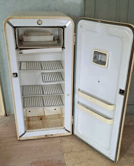 RETRO LEDNICE CALEX - 2