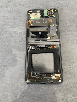 LCD Samsung ZFlip 5g (nový) - 2