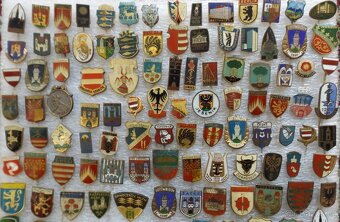 odznaky - heraldika, místopis, příroda, hrady, zámky, erby - 2