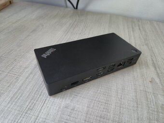 Lenovo ThinkPad USB-C Dock Gen 2
Dokovací stanice - 2
