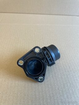 Bmw e46 Příruba chladiva TOPRAN 501876 - 2