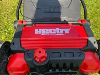 Provzdušňovač, vertikutátor HECHT - 2