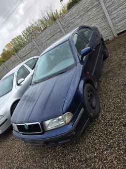 ŠKODA OCTAVIA 1.6i 74KW - 2