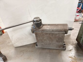 Koník, hroty na soustruh, měřící hroty - 2