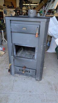 Kamna s teplovodním výměníkem PRITY S3W21 - 2