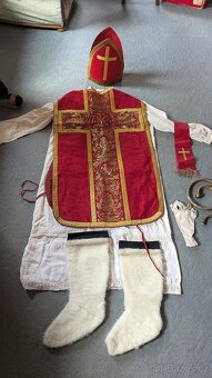 Prodám krásný kompletní kostým Mikuláše a čerta - 2