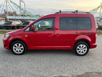 Vw Caddy 2.0tdi 103 kw 7.míst po servisu závěs vyhř.sedačky - 2