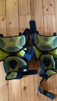 Brankářské chrániče kolen - 2