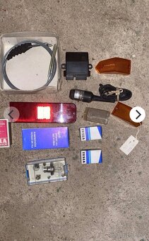 Moskvič 2140 díly - 2