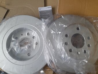 Brzdové kotouče - přední - 2