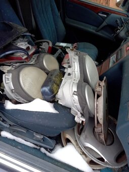 Mercedes-Benz E210 combi - 2