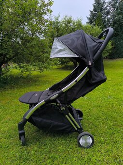 BabyStyle hyBrid Ezyfold - Chrome + stříška Jet Black - 2