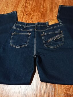 nové dámské rifle Arizona - 2