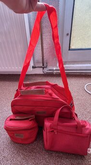 PRODÁM- Dámské tašky - sada - 2