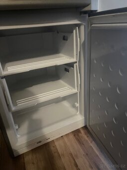 Lednice s mrazákem - 2