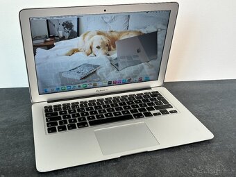 MacBook Air 13'' 2017 / i5 / 8GB / 128GB SSD - DPH - 2