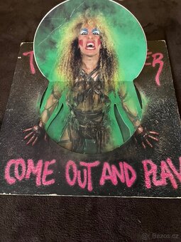 PRODÁM LP TWISTED SISTER OTVÍRACÍ OBAL - 2