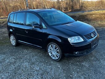 VW Touran 2.0TDi, r.2006, STK, klima, BKD, pouze prodej - 2
