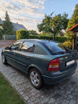Opel Astra 1.4 16V - 2