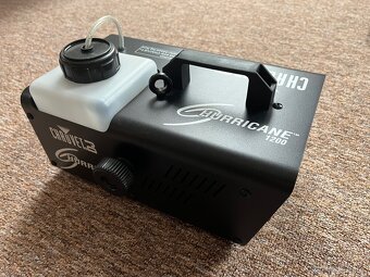 Chauvet Hurricane 1200 + Chauvet FJ5 - 2
