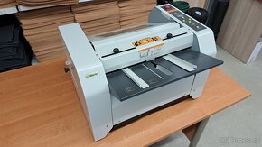 Brožurovací stroj BookletMac - 2