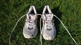 běžecké boty ASICS GEL vel. 25,5cm - 2