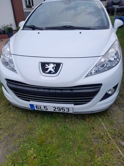 Peugeot 207 cc - 2