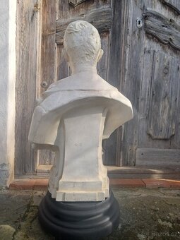 Císař Karel I., busta - 2