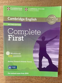 Cambridge English - student's book and woorkbook - 2