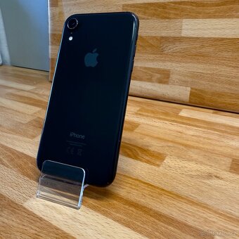 iPhone XR 64GB, černý, 100% baterie (12 měsíců záruka) - 2